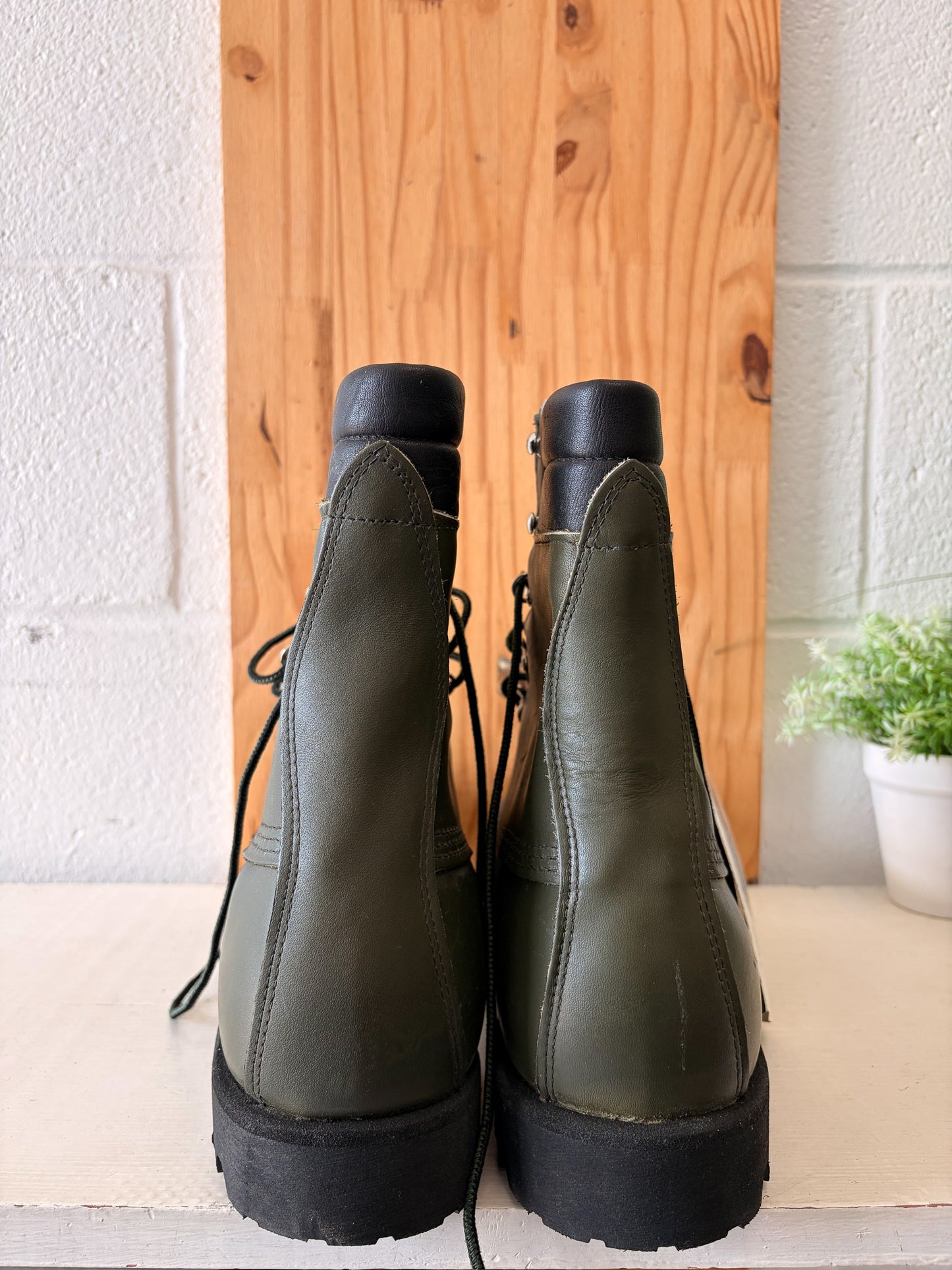 Browning Sportsman's Green Hunting Boots : Size Men's 10 (Local Pick Up Only)