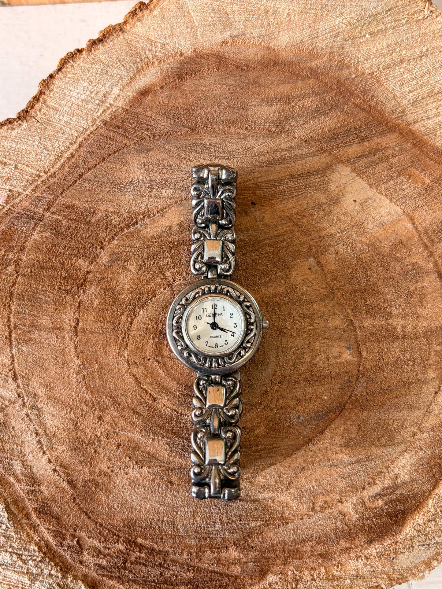 Vtg Geneva Silver Tone Chain Link Watch (Untested)