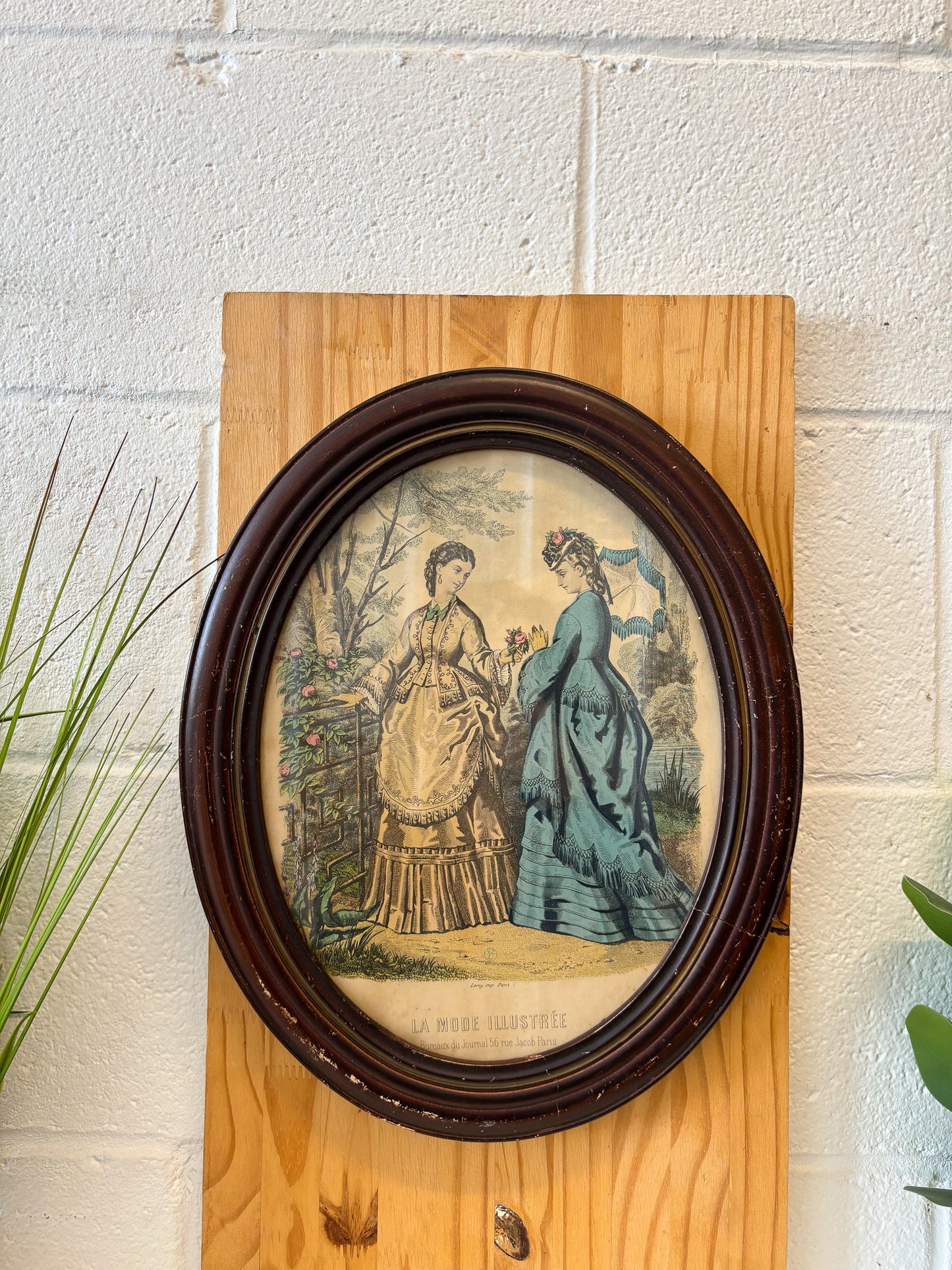 Vtg Pair of Oval La Mode Illustree Prints (Local Pick Up Only)