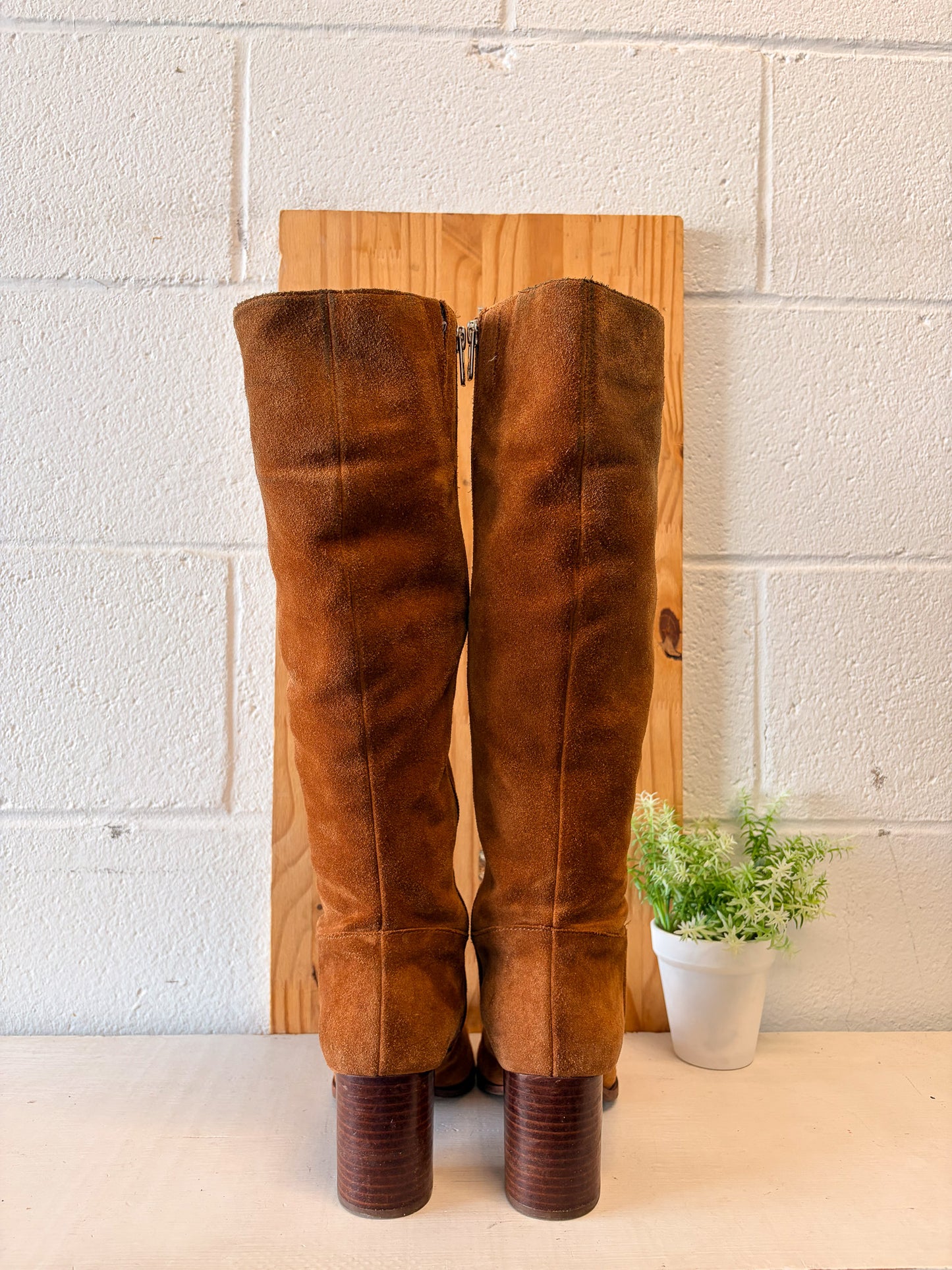 Antonio Melani Brown Suede Boots : Size 6.5 (Local Pick Up Only)