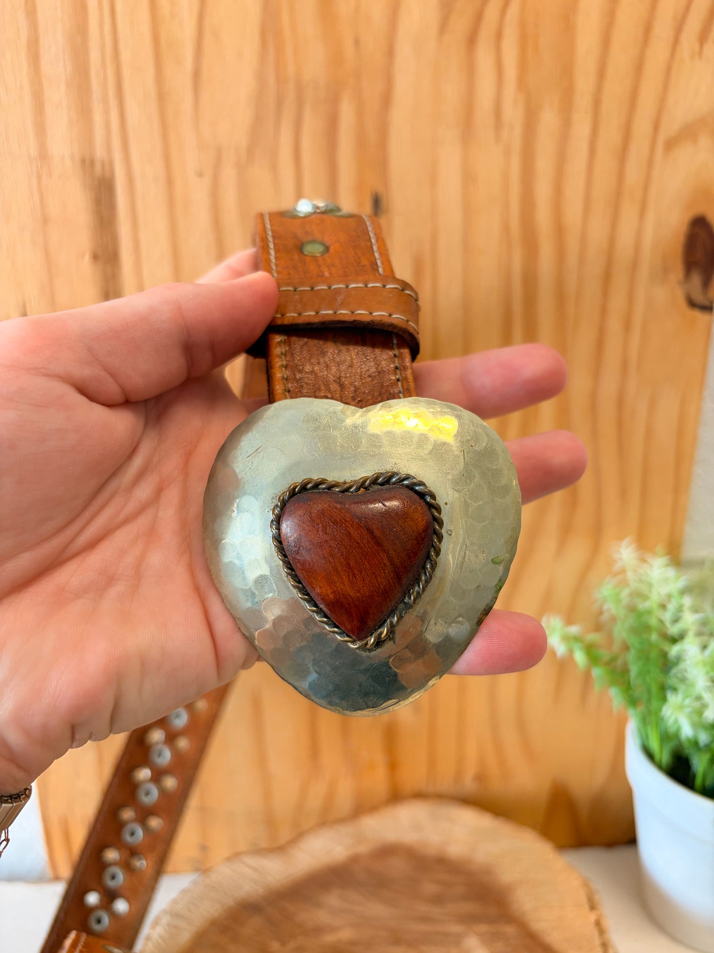 Studded Leather Heart Buckle Belt : M/L