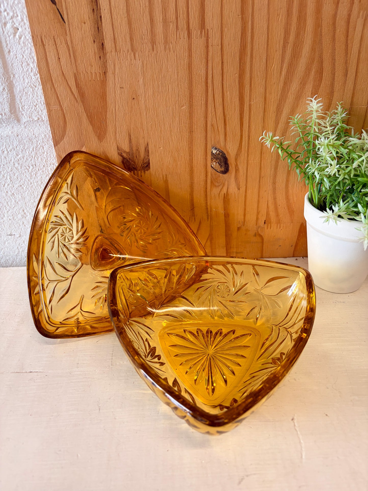 Vtg Amber Triangle Candy Dish (Local Pick Up Only)