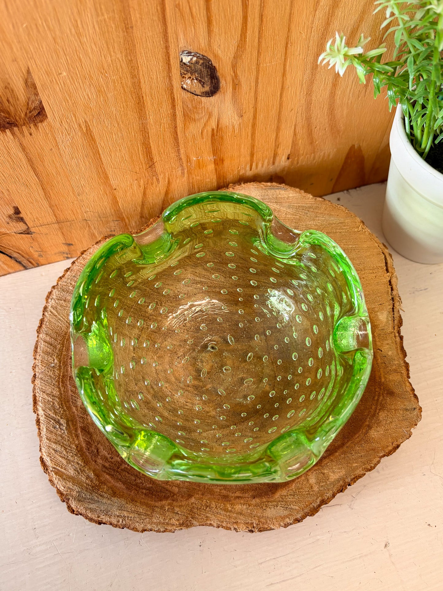 Vtg Round Controlled Green Bubble Glass Ashtray (Local Pick Up Only)