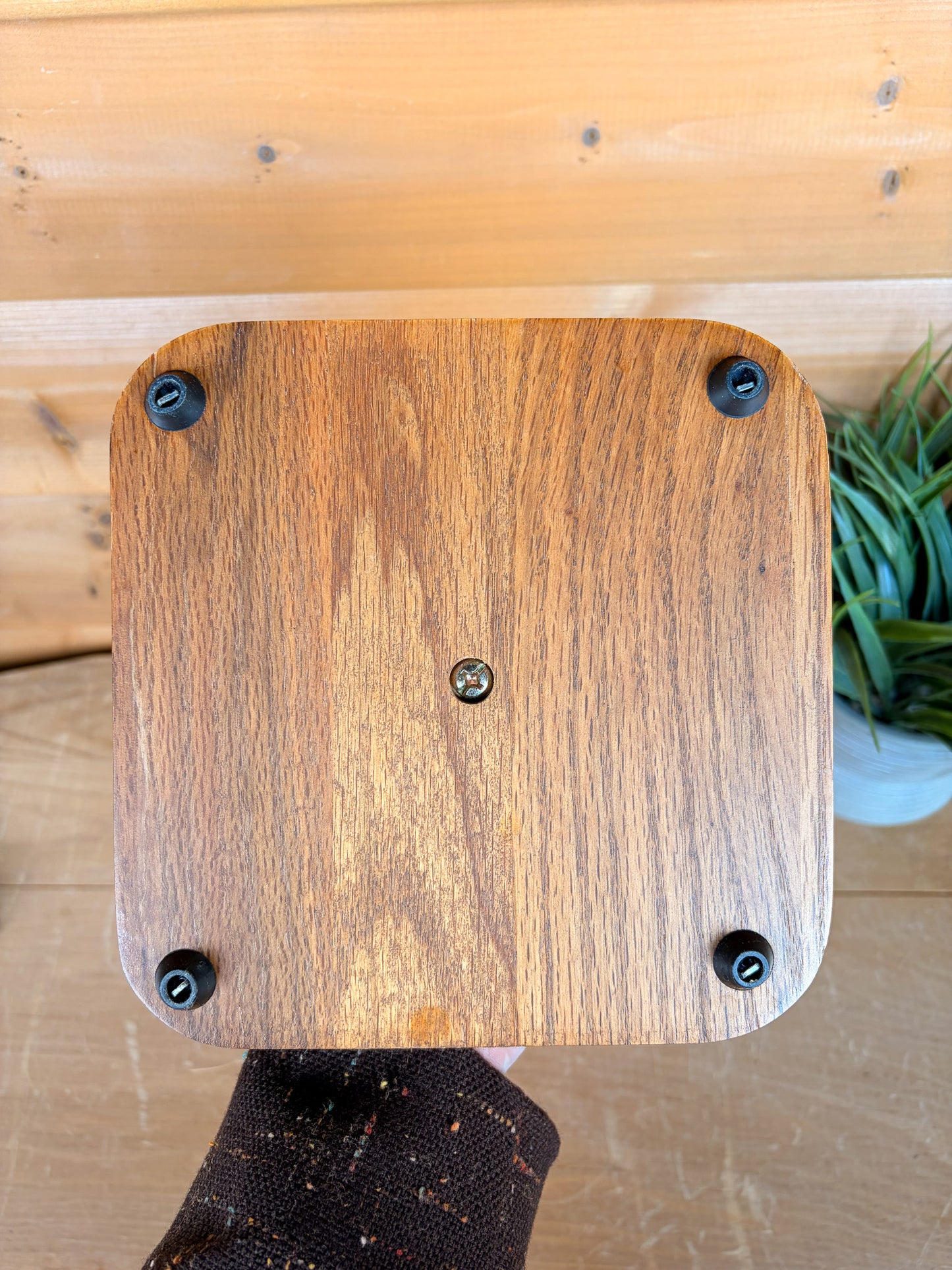 Vtg Wooden Mug Tree (Local Pick Up Only)