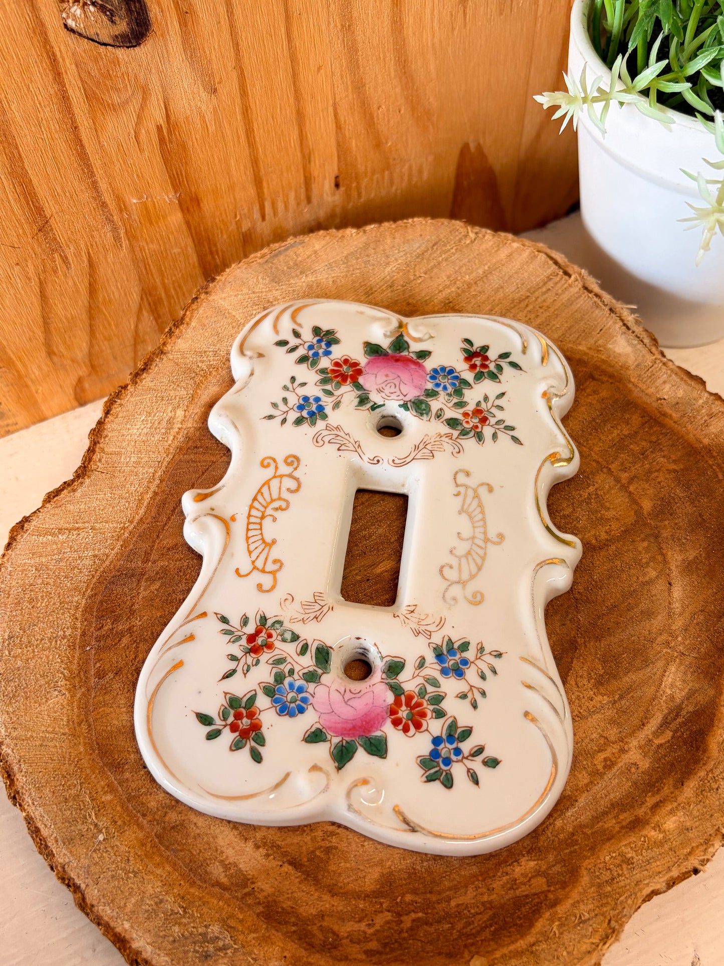 Vtg Floral Painted Light Switch Cover (Local Pick Up Only)