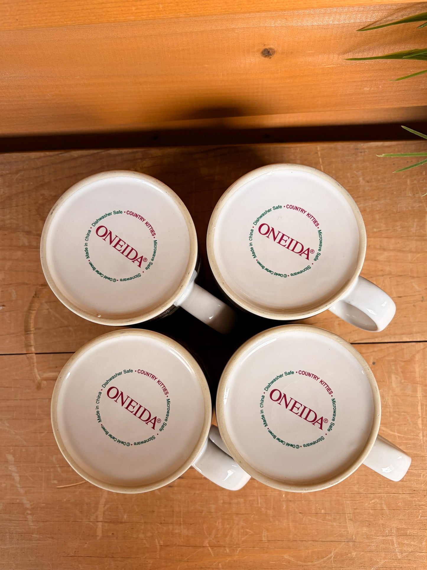 Set of 4 Vtg Oneida Country Kitties Mugs (Local Pick Up Only)