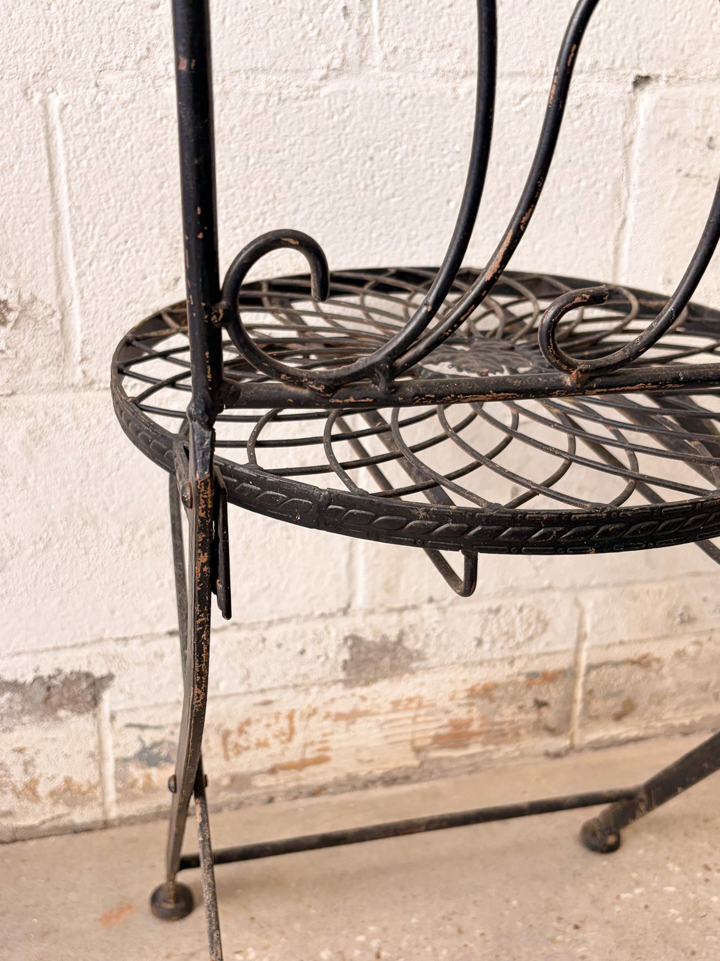Vtg Black Metal Folding Bistro Chair (Local Pick Up Only)