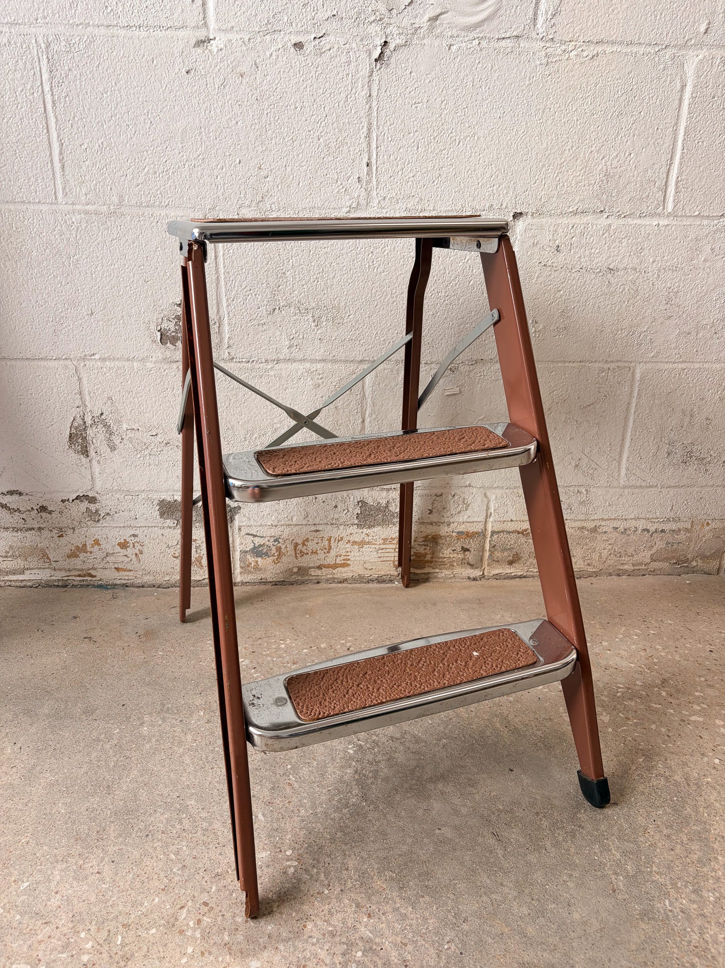 Vtg BeautyWare Step Ladder (Local Pick Up Only)
