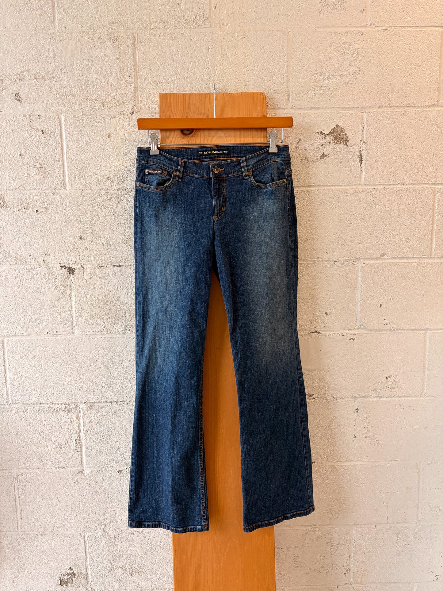 DKNY Low Rise Jeans : 32"W
