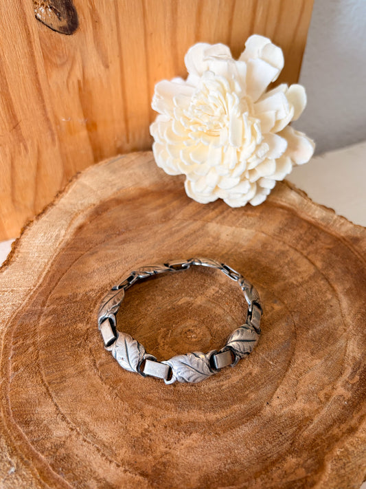 Vtg Sterling E&M Denmark Leaf Bracelet