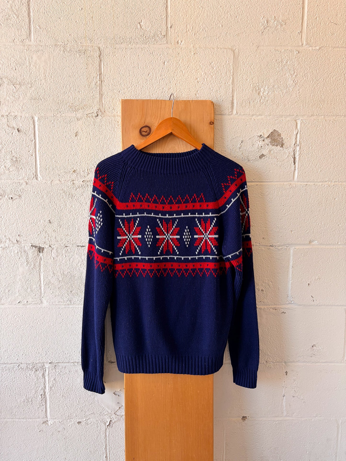 Vtg Navy & Red Winter Sweater : M