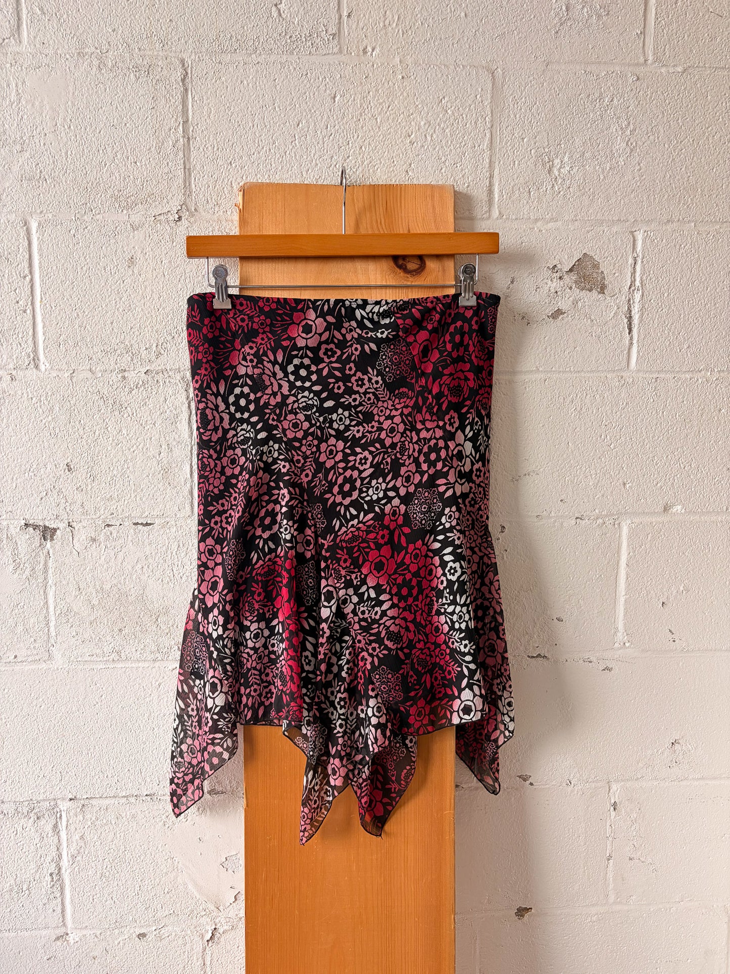 Floral Pink Skirt : M