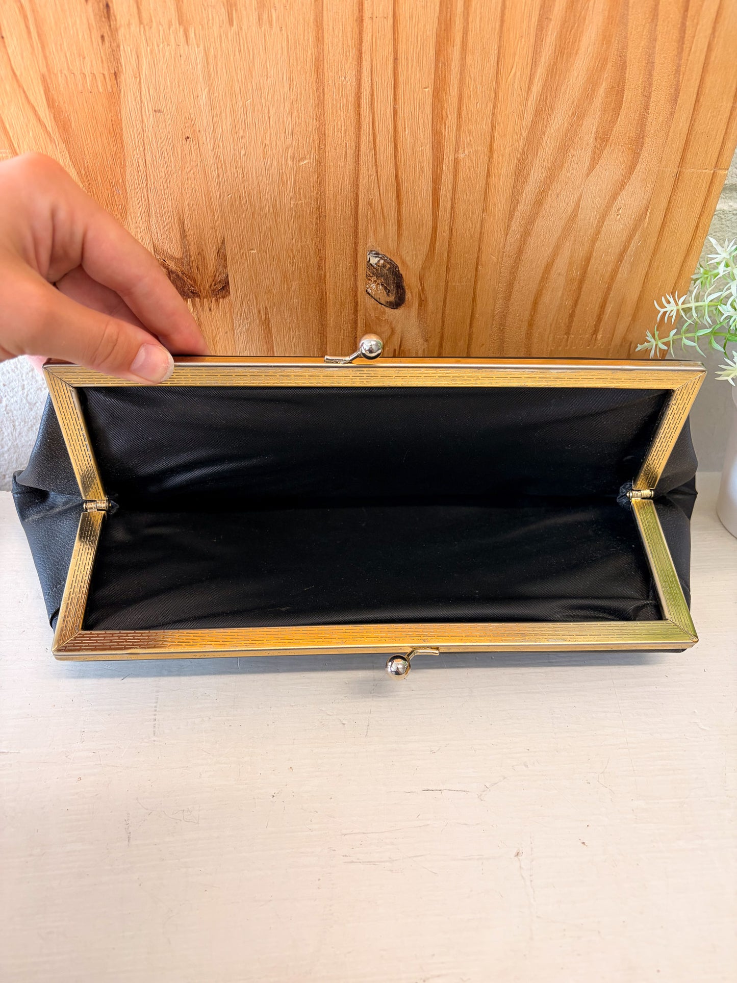 Black Clutch