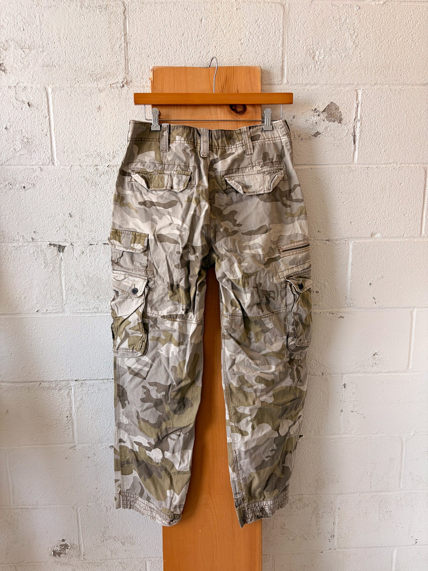 No Boundaries Camo Pants : 32x32