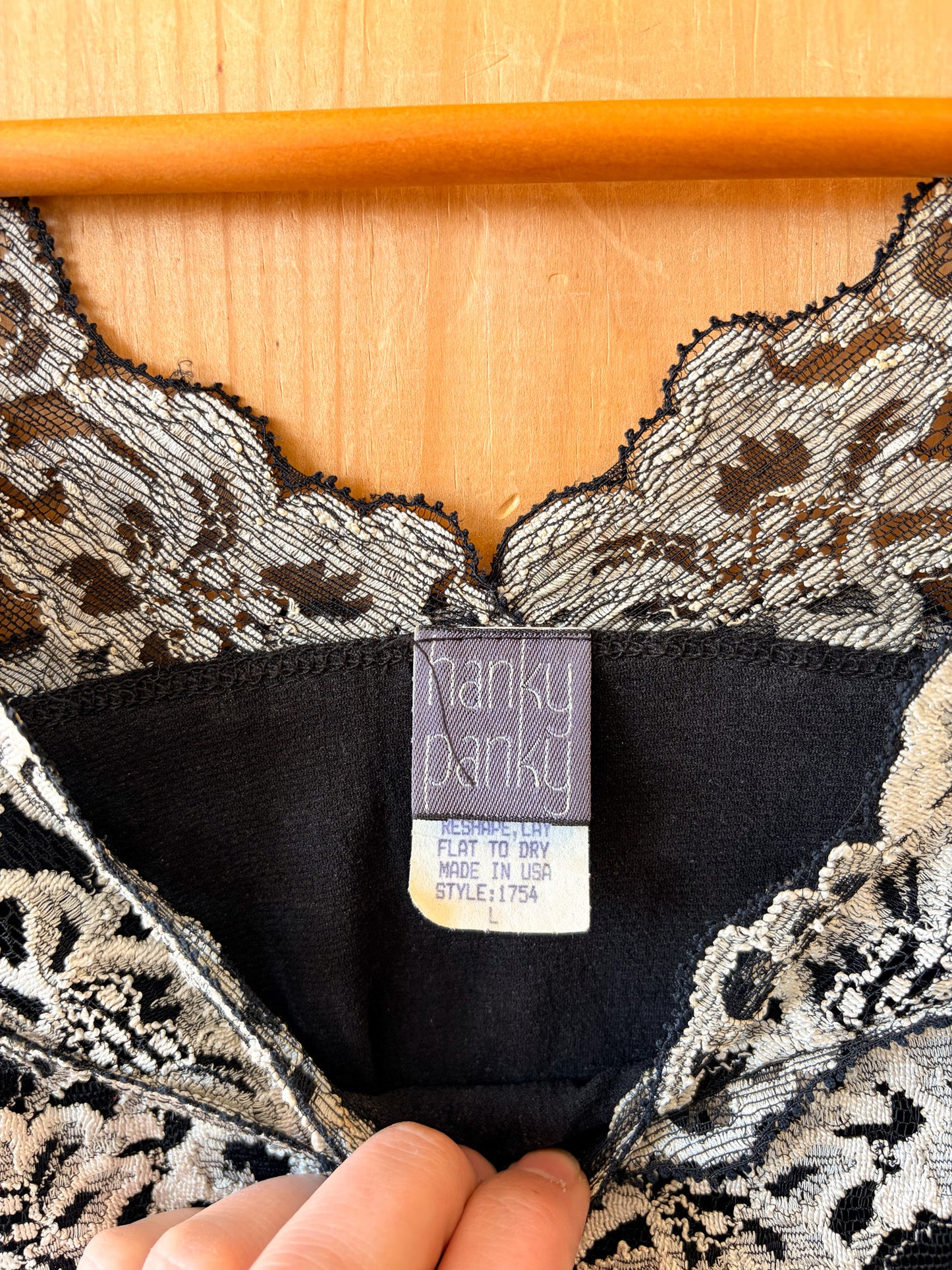 90s Black & White Lace Top : L