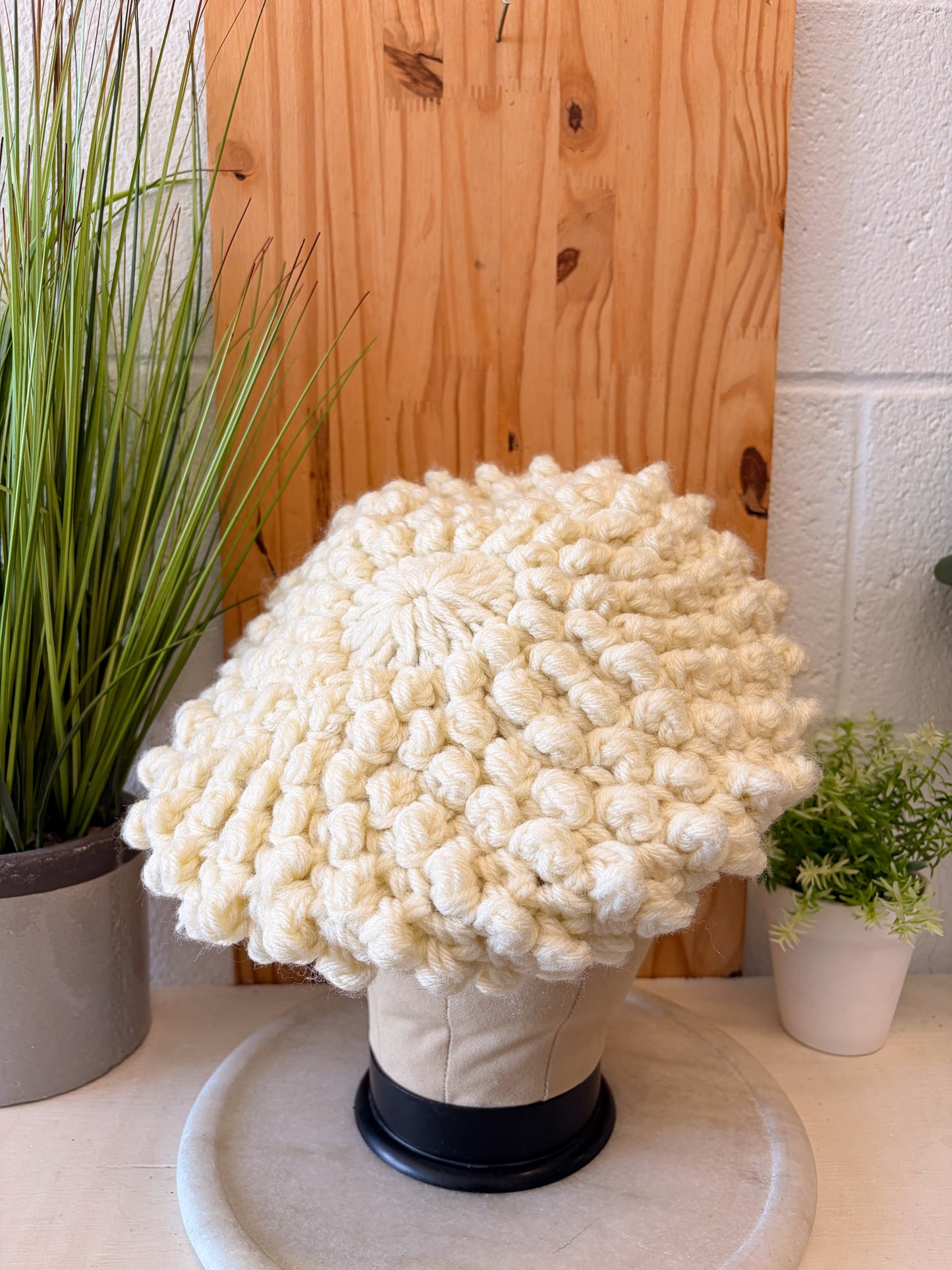 Slouchy Cream Bobble Newsboy Cap : Ladies OS