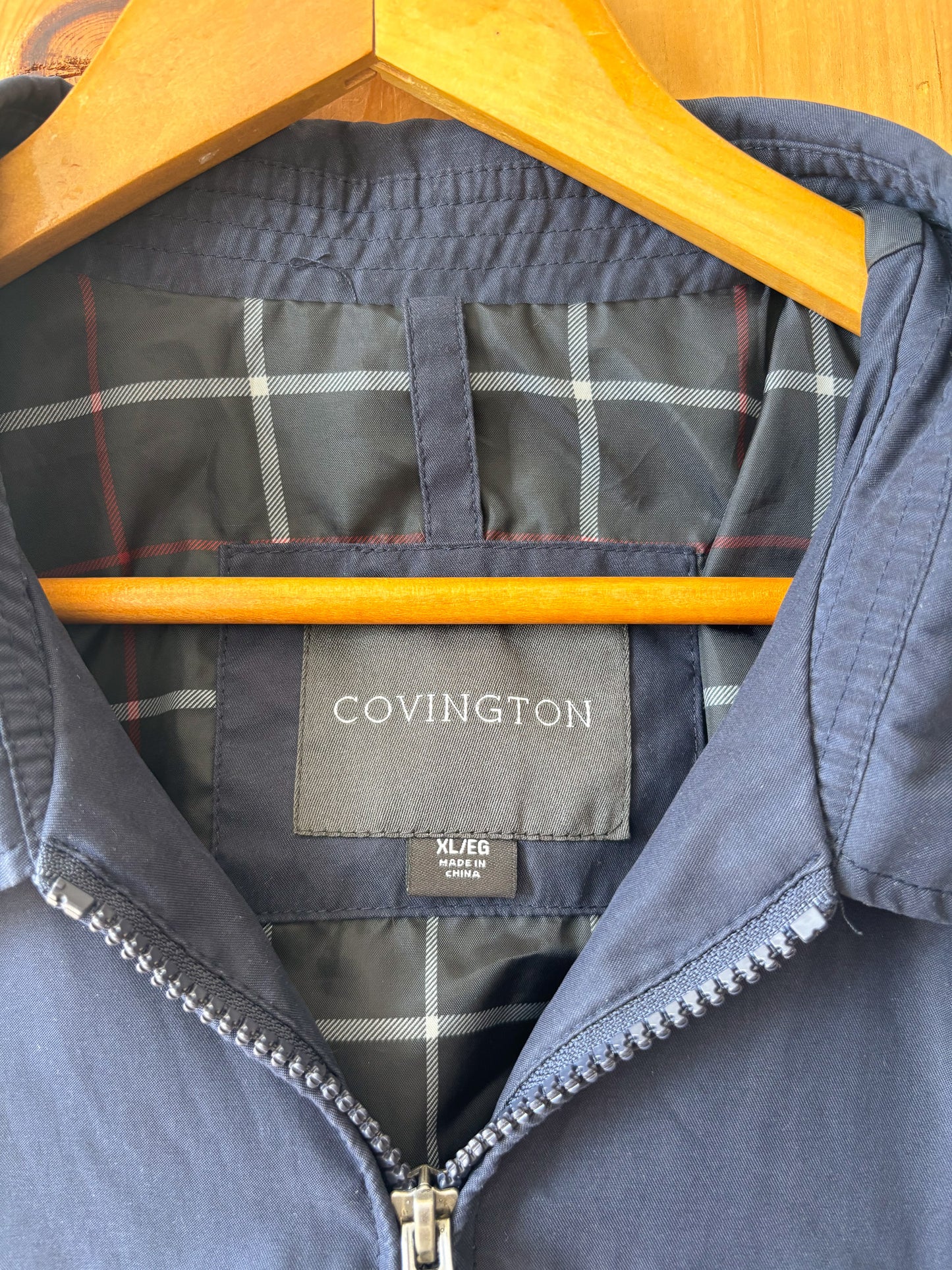 Navy Zip Up Jacket : XL