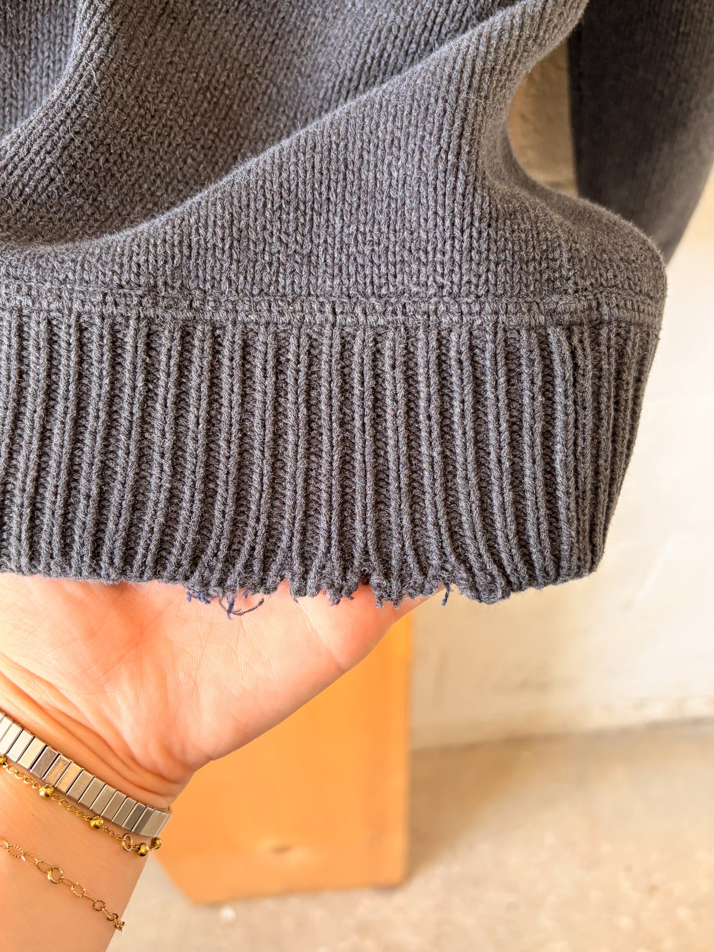 Gray Tommy Hilfiger Sweater : XL