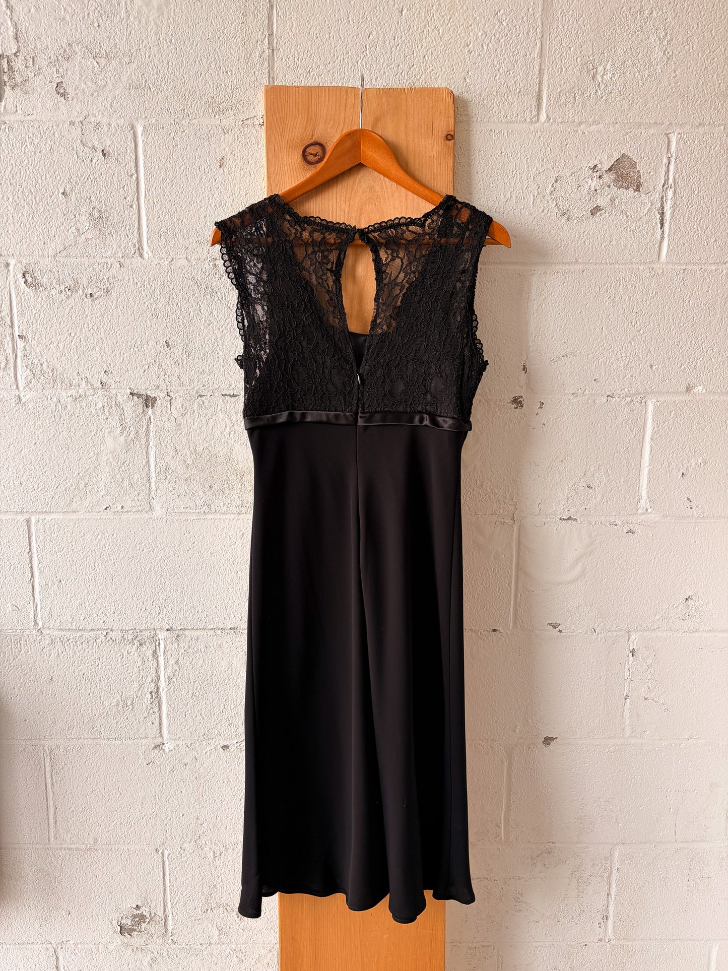 Vtg Black Lace Detailed Cocktail Dress : 8