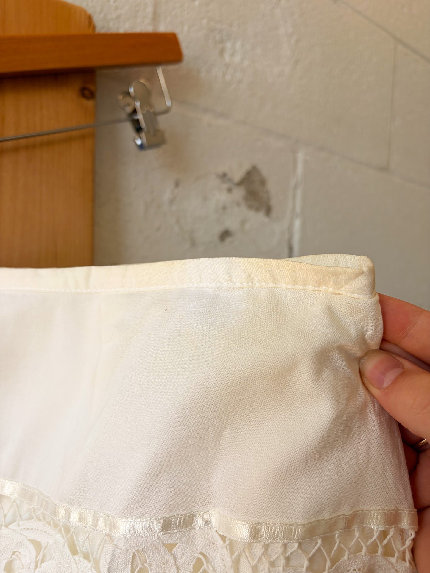 Lace Layer Skirt : 10 (As Is)