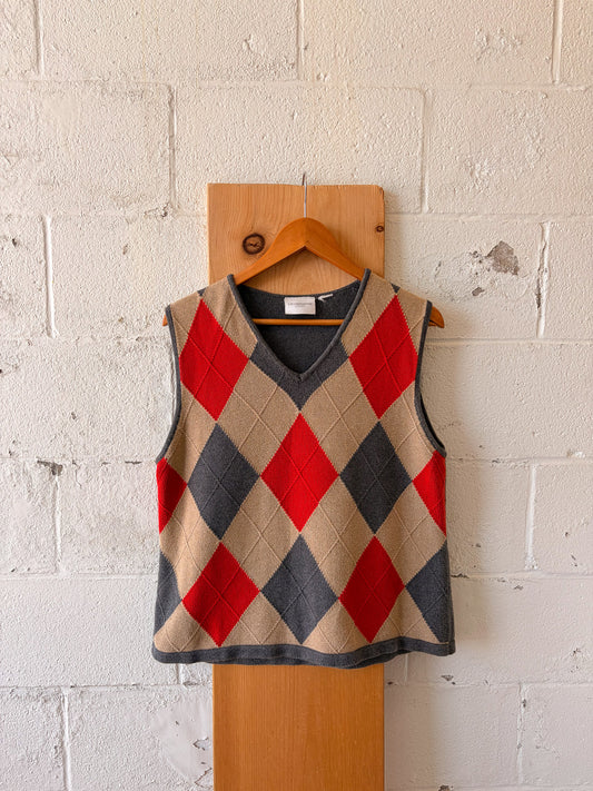 Diamond Patterned Sweater Vest : L/XL