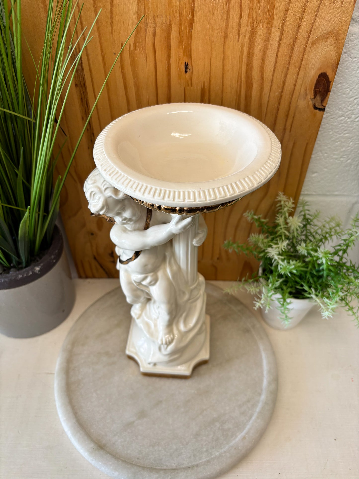 Vtg Gold Detailed Cherub Angel Pedestal (Local Pick Up Only)