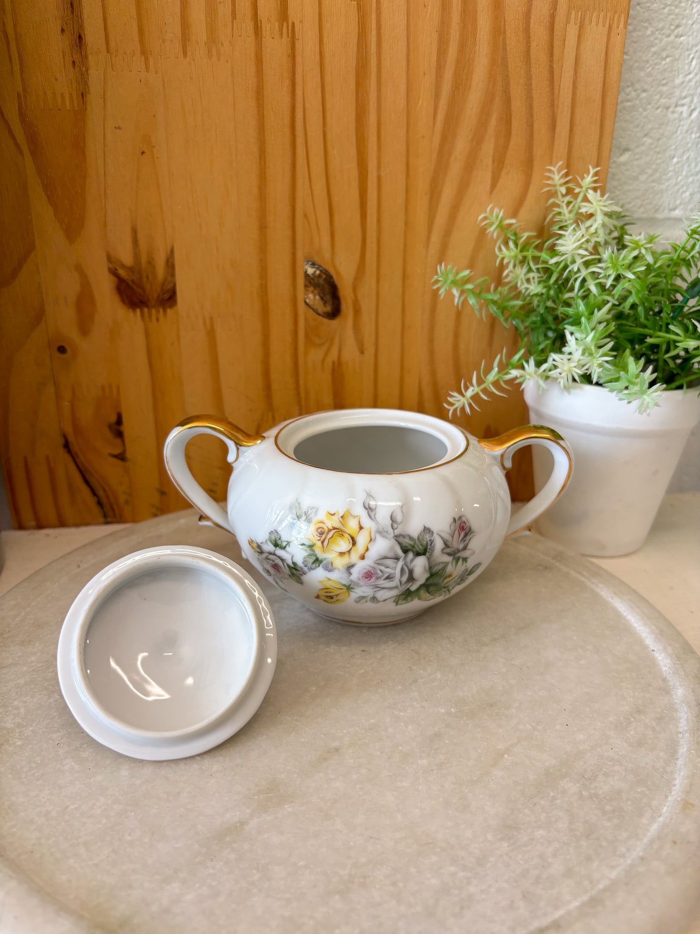 Vtg Swirl China Yellow Floral Sugar Jar (Local Pick Up Only)