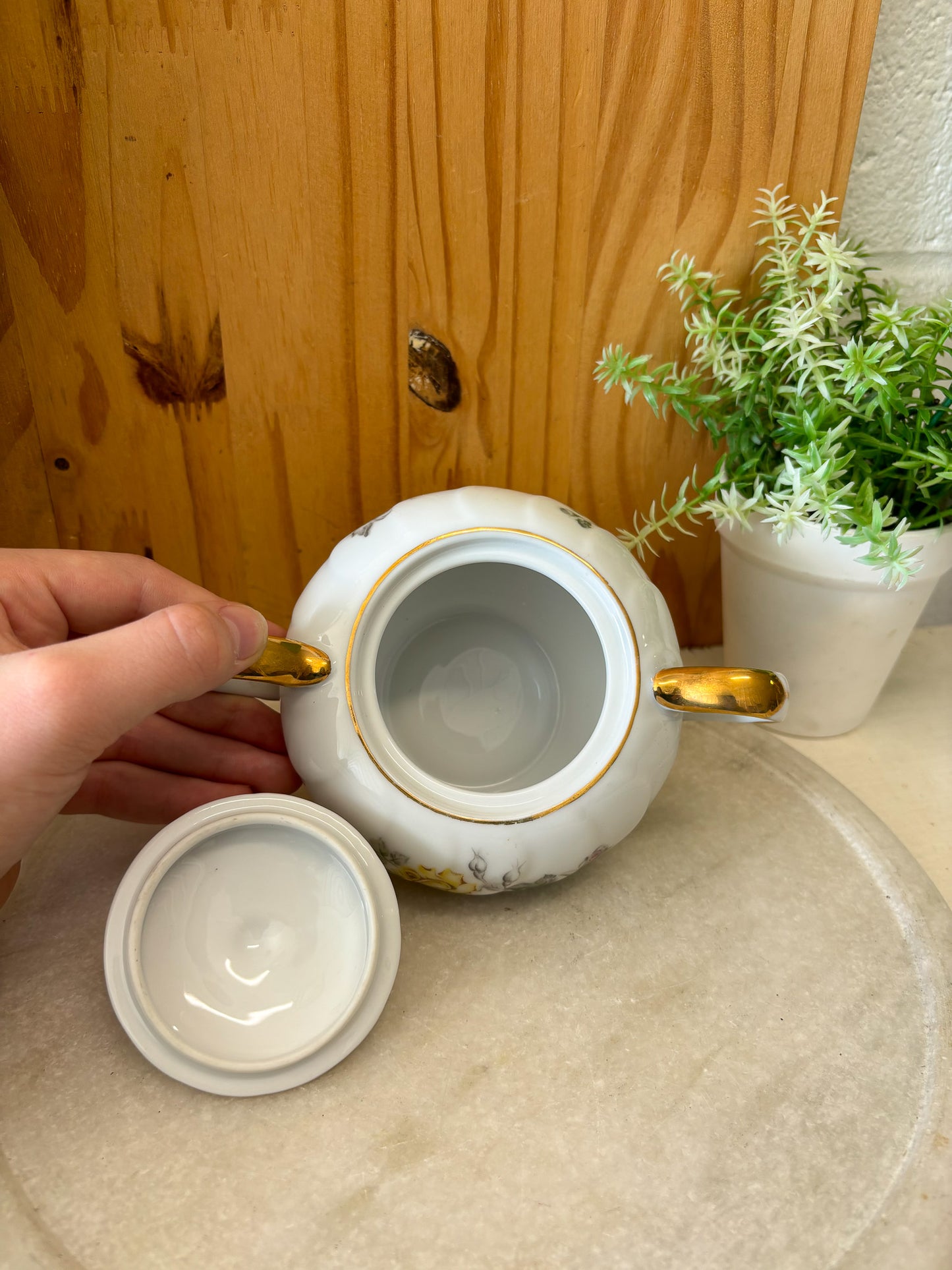 Vtg Swirl China Yellow Floral Sugar Jar (Local Pick Up Only)