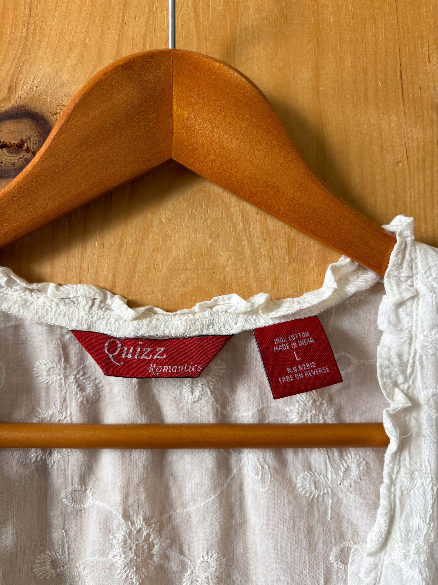 Little Cropped White Cardigan : L