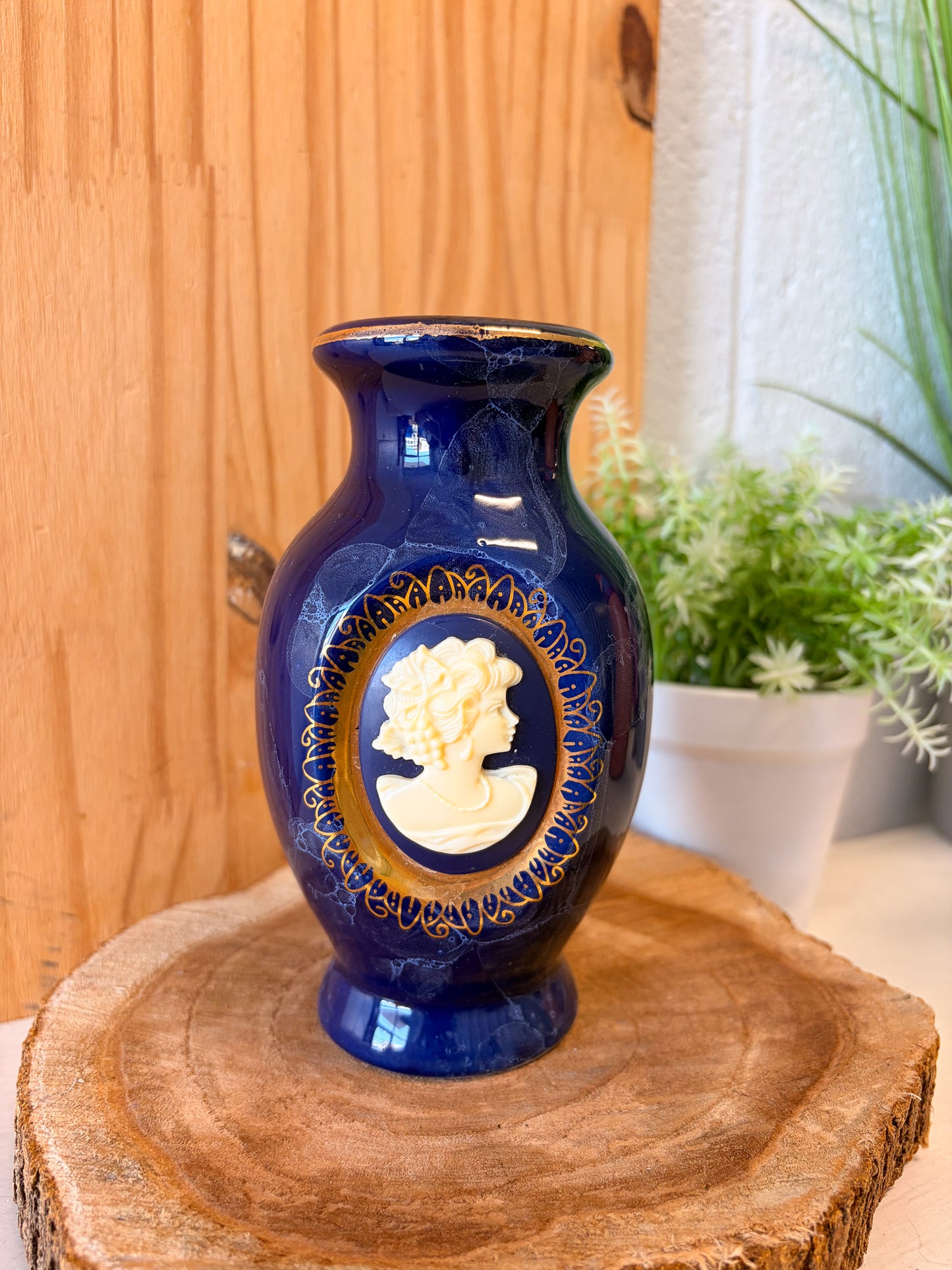Vtg Cobalt Blue Cameo Vase (Local Pick Up Only)