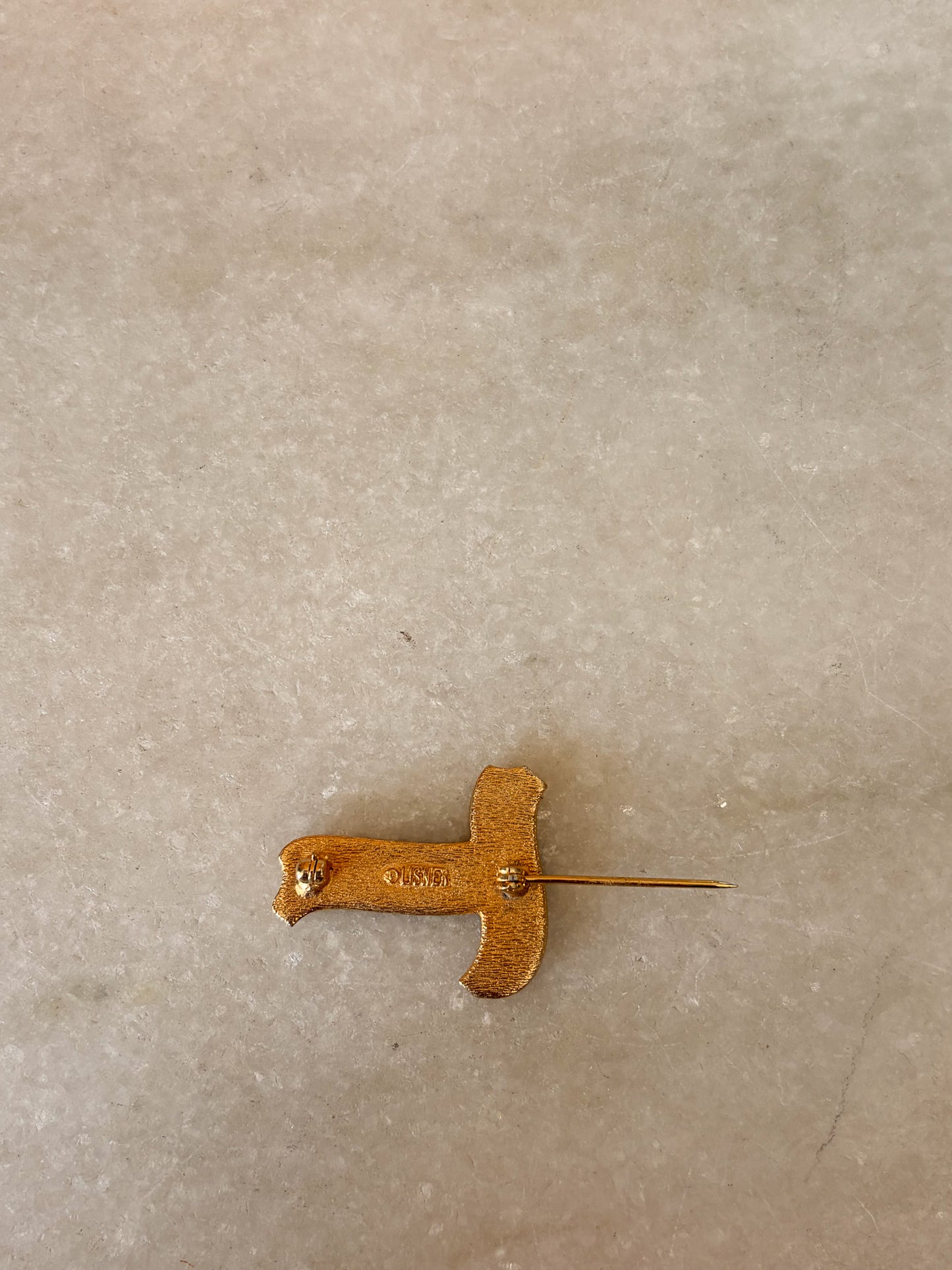 Vtg Black & Gold "T" Brooch