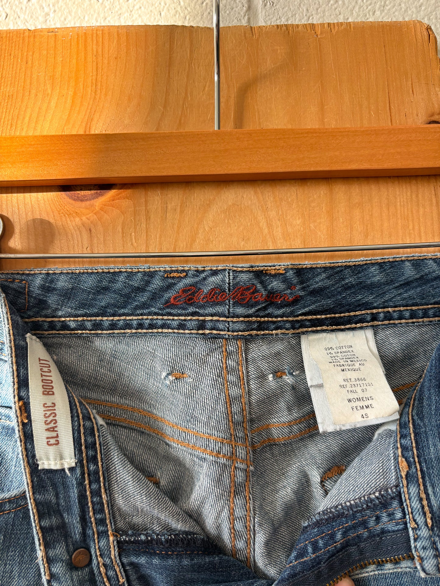 Eddie Bauer Purple Detailed Flare Jeans : 4S