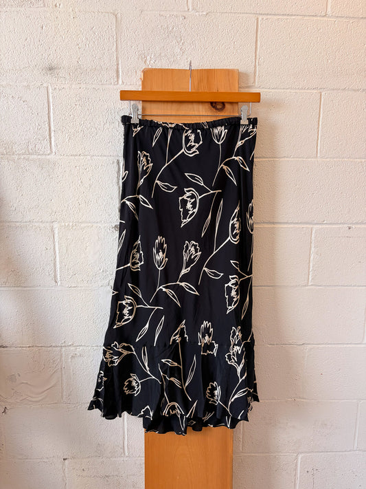 Black & White Floral Print Skirt : XL