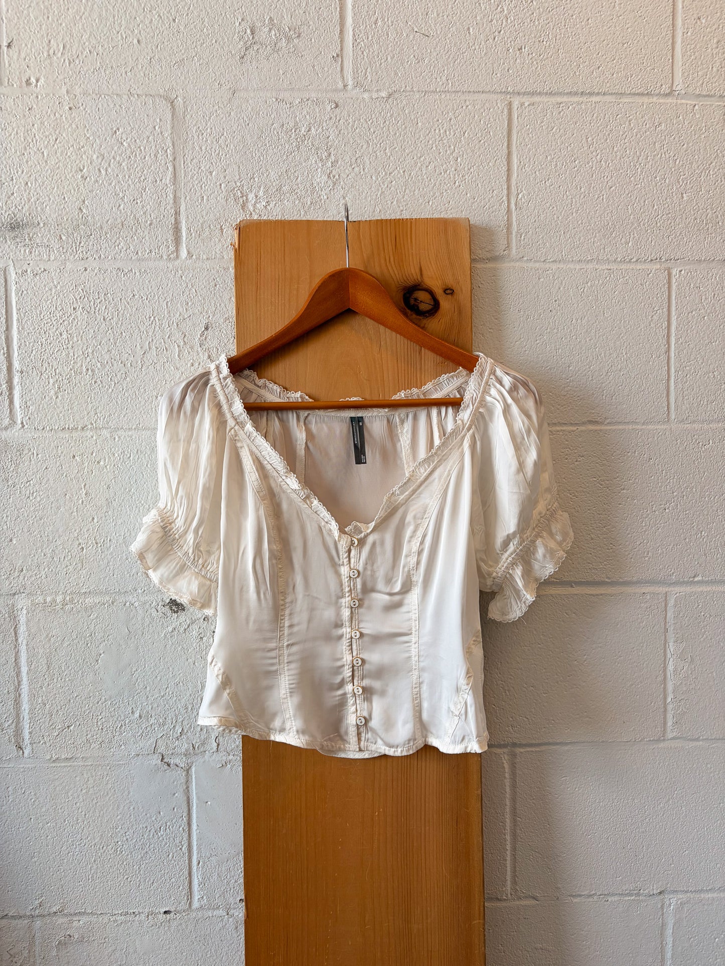 Anthropologie White Puff-Sleeve Blouse : XXS