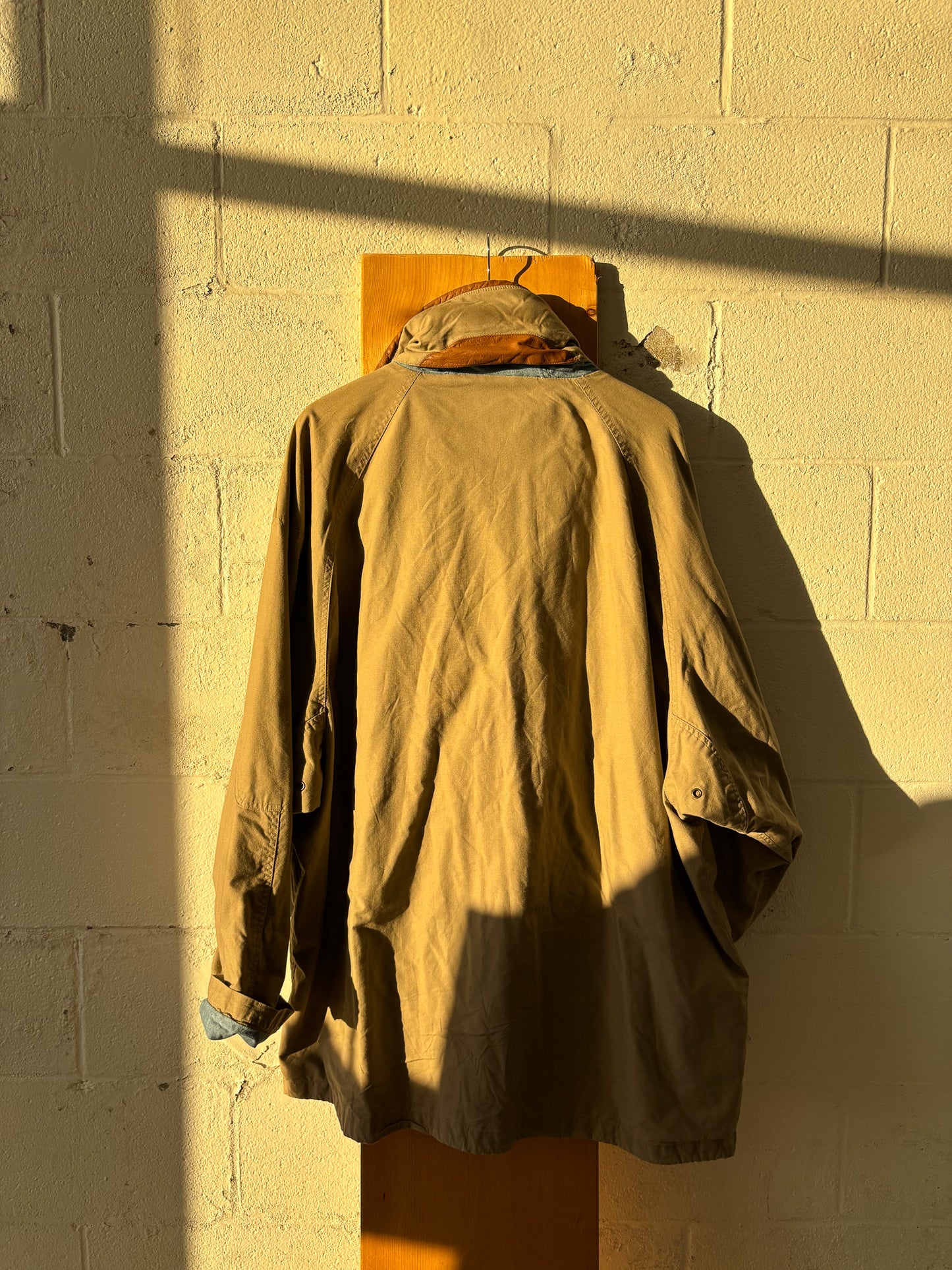 Vtg Brown Coat : L/XL