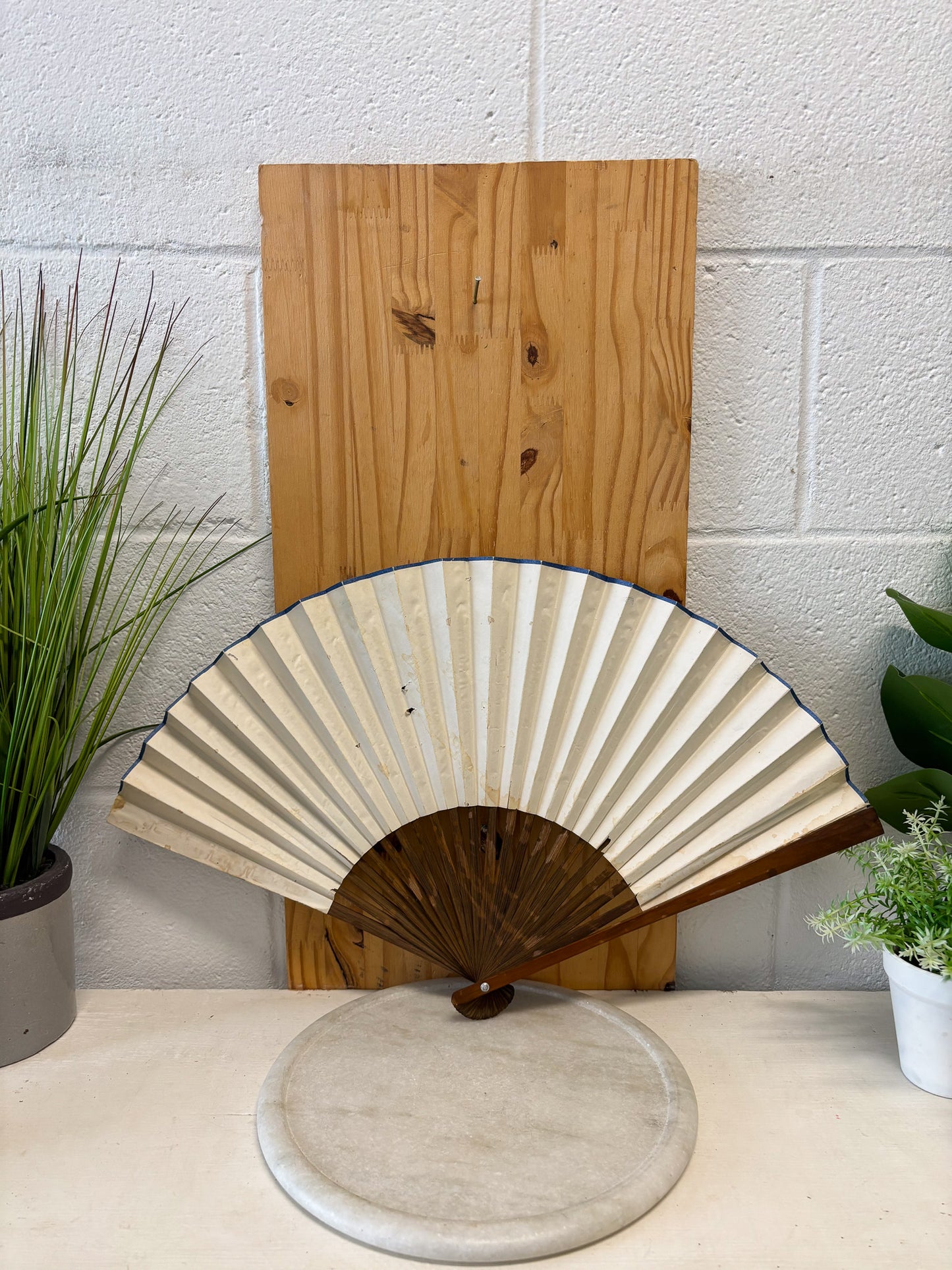 Vtg Paper Fan