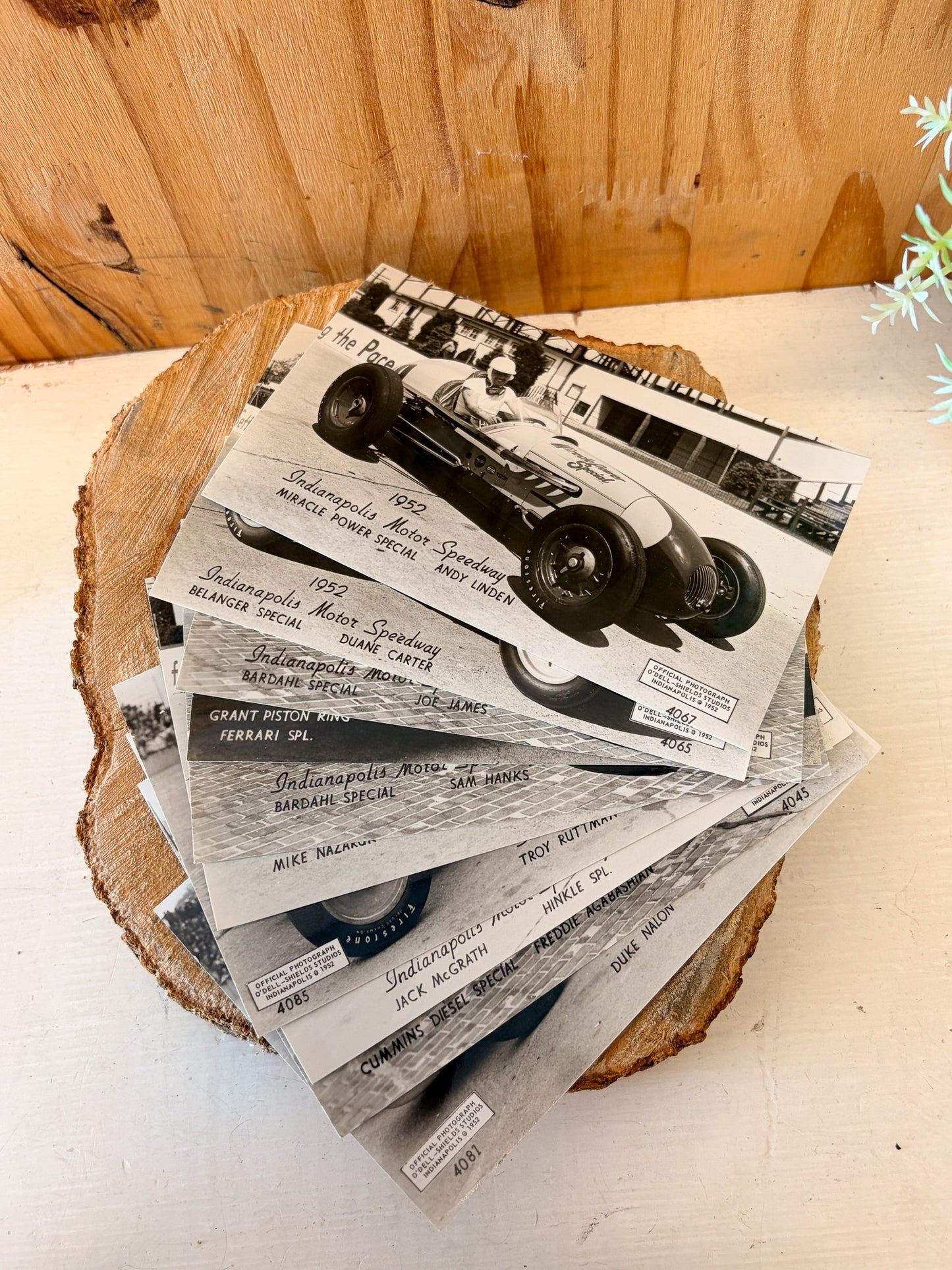 1952 Indy 500 Race Car Drivers Postcards Set