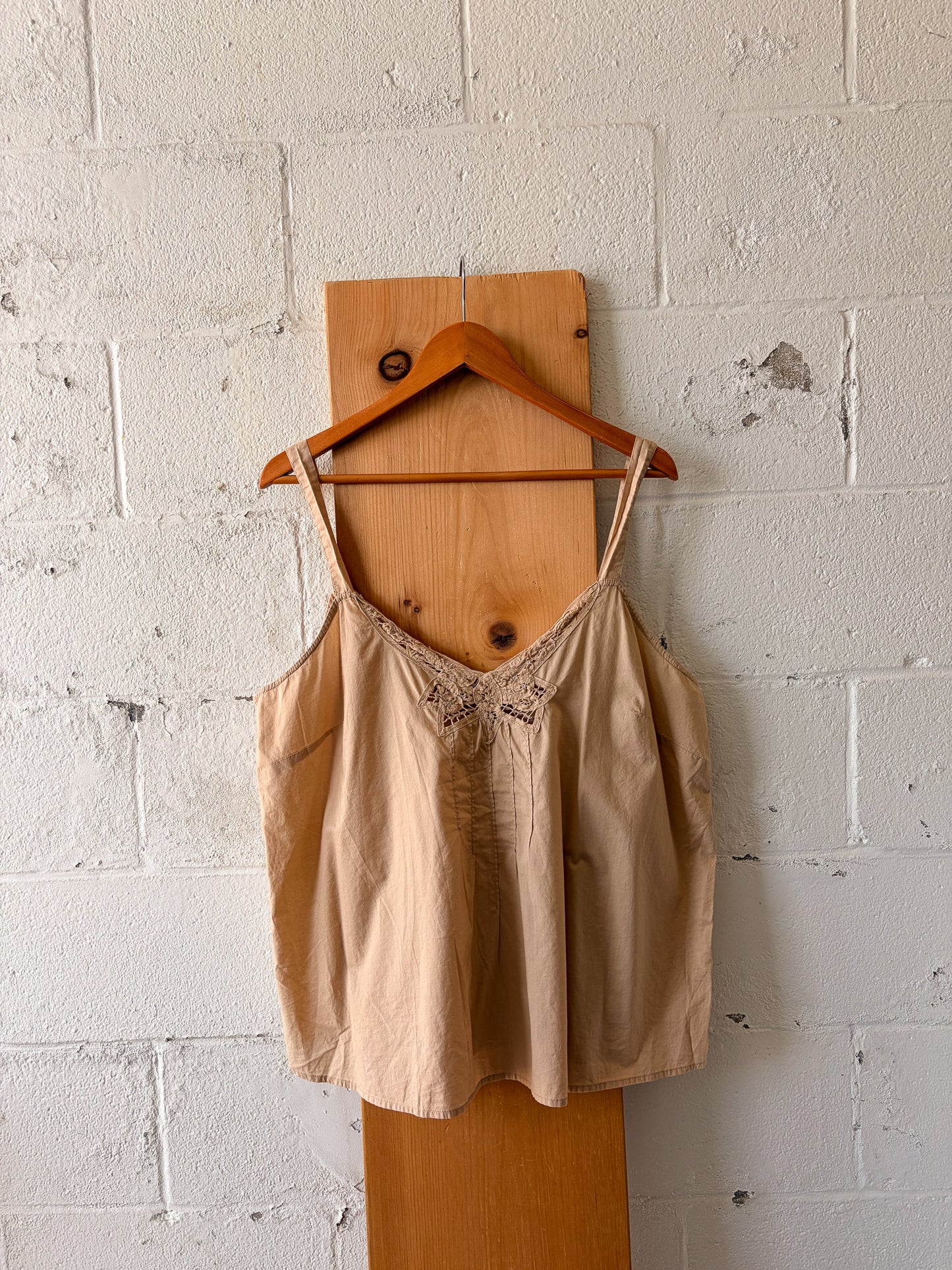 Tan Sequins Detailed Tank : 22/24