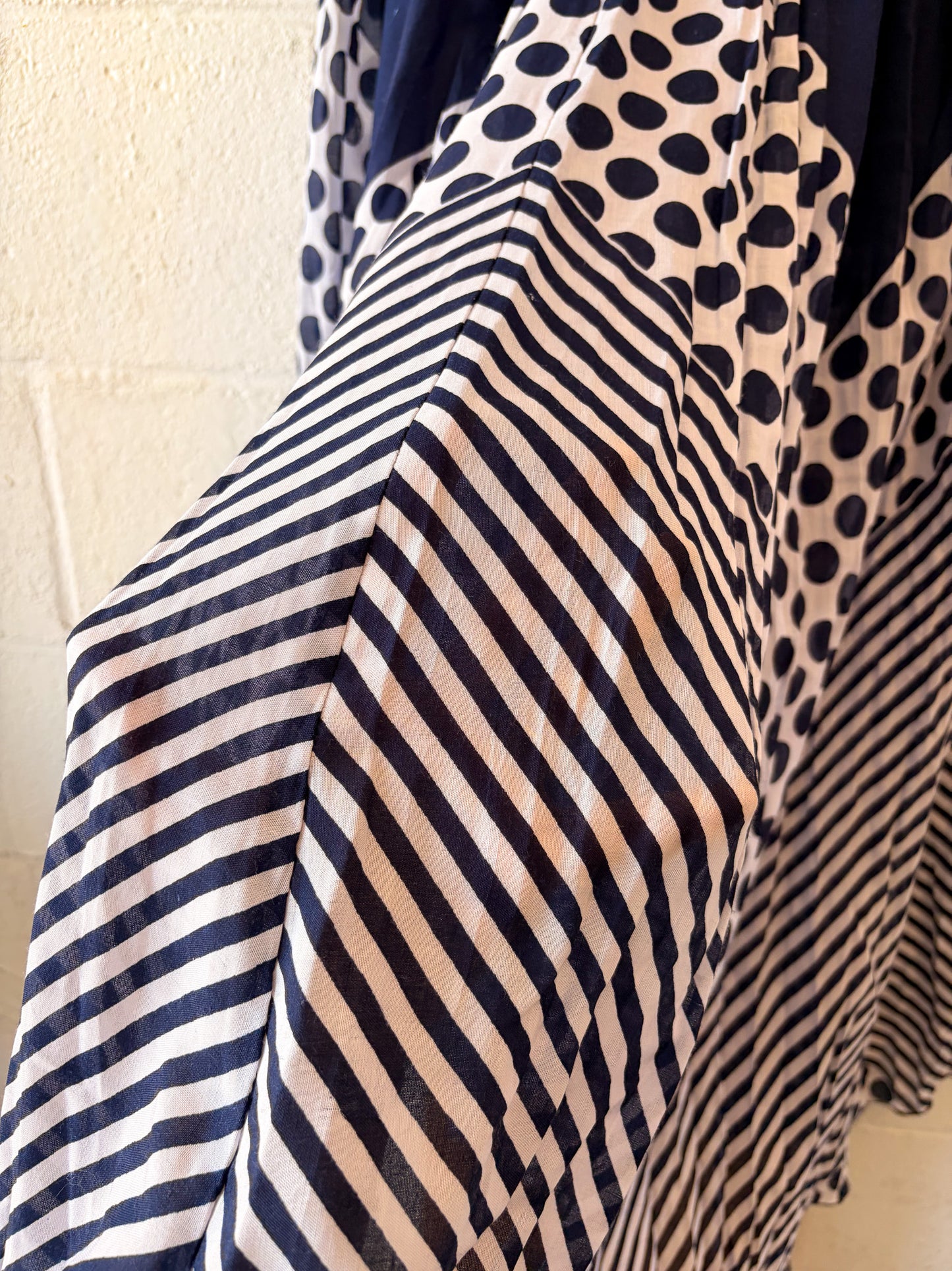 Navy & White Multi Patterned Skirt : 34"W