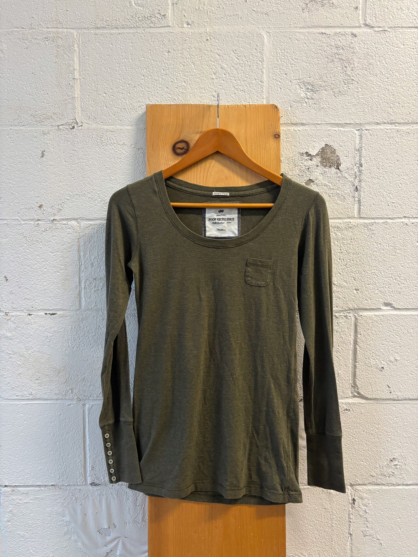 Green Long Sleeve : S/M