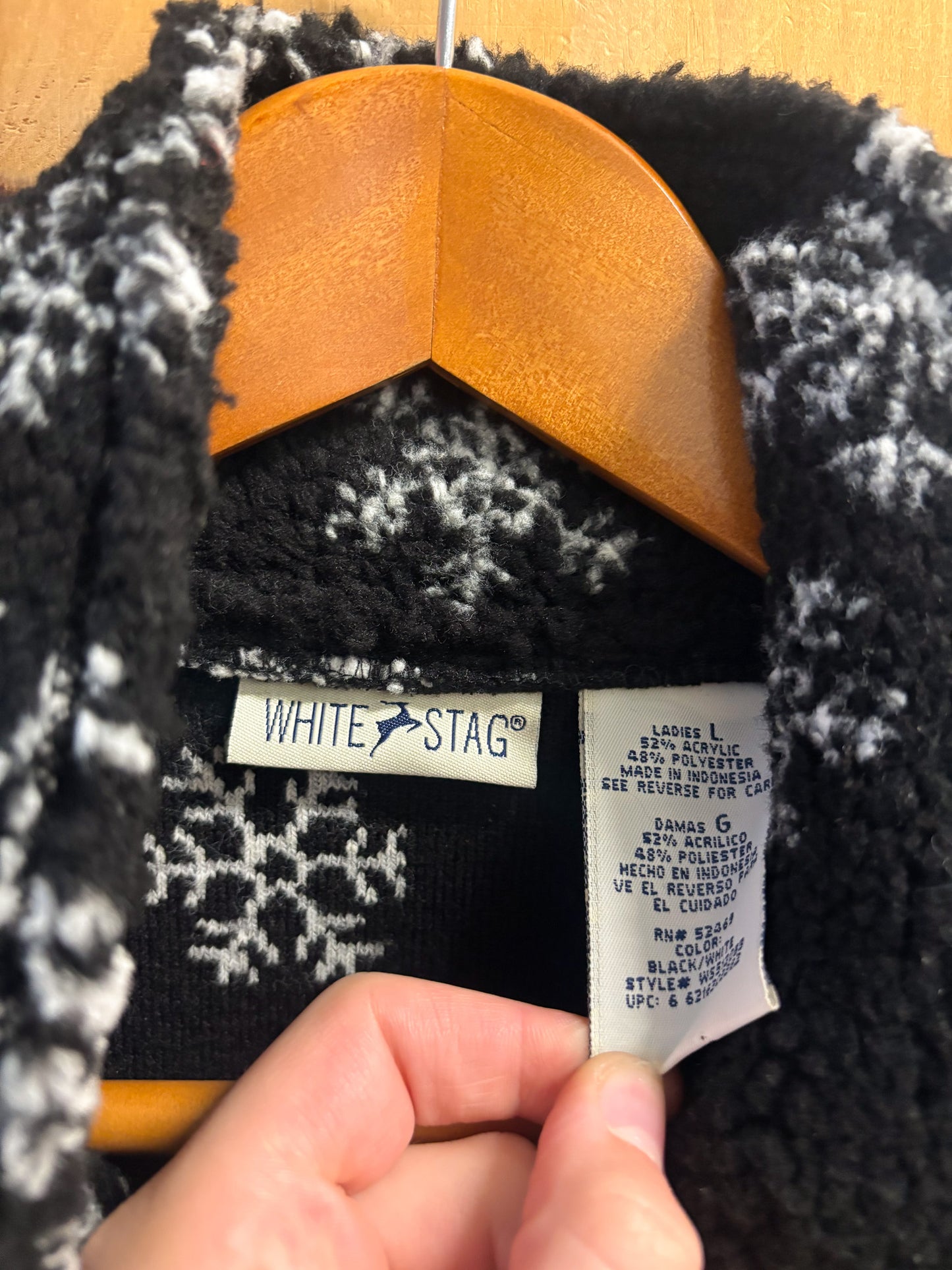 Snowflake Sherpa Jacket : L