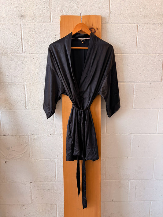 Black Victoria's Secret Robe : M-L