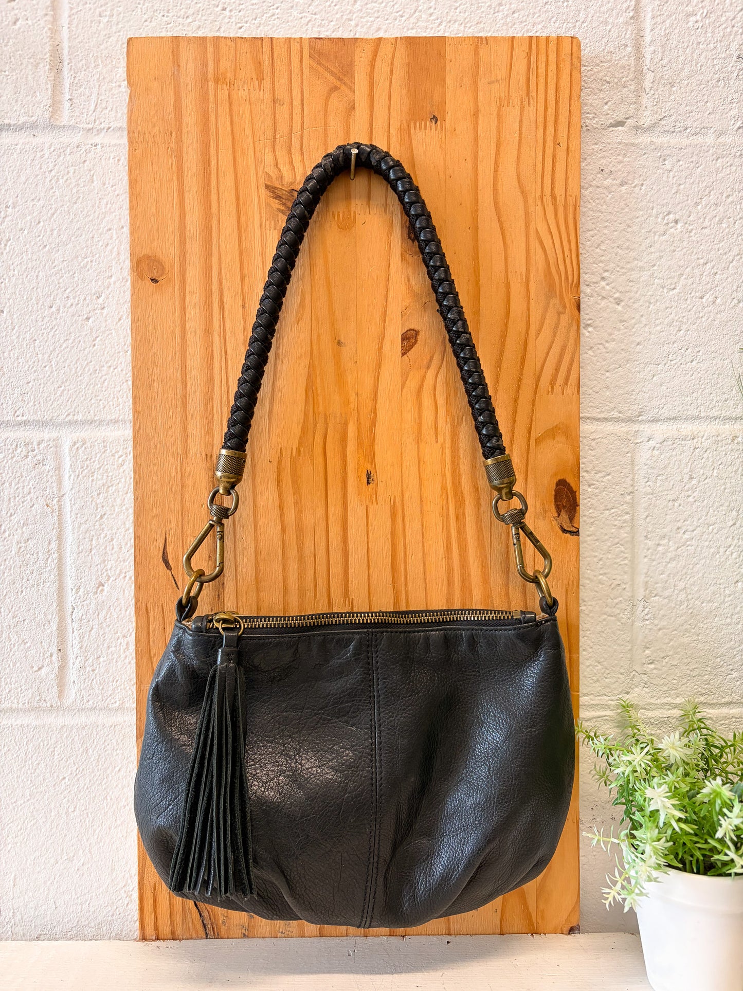 Margot New York Black Leather Shoulder Purse