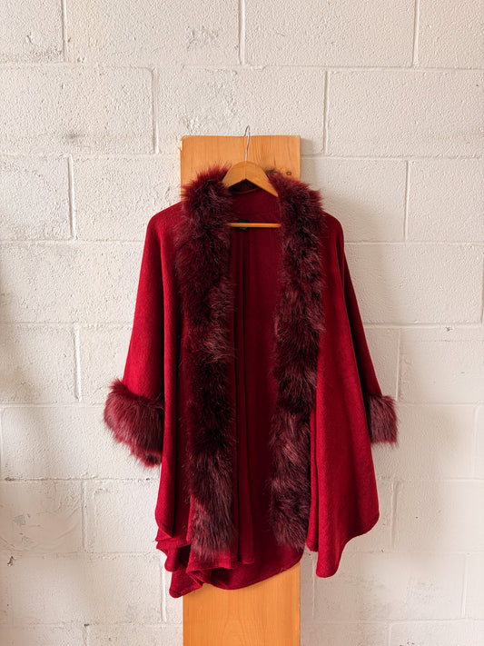 Faux Fur Trimmed Poncho : OS