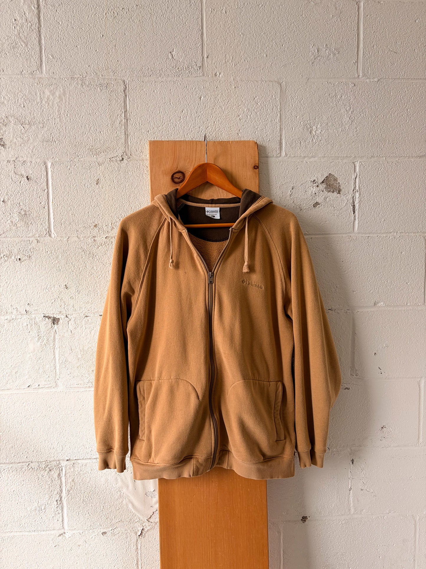 Brown Columbia Hoodie : M