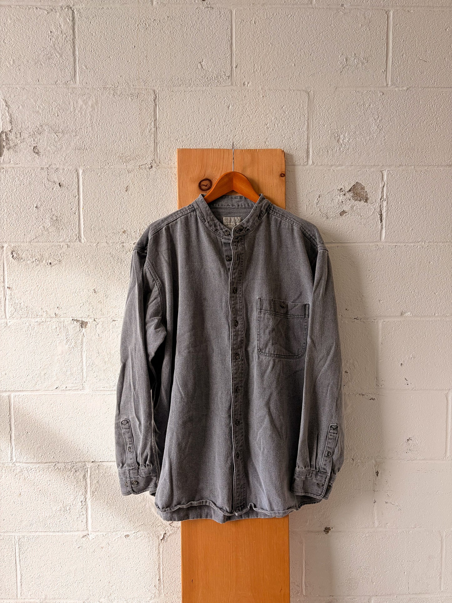 Grey Cabela's Button Up : XLT