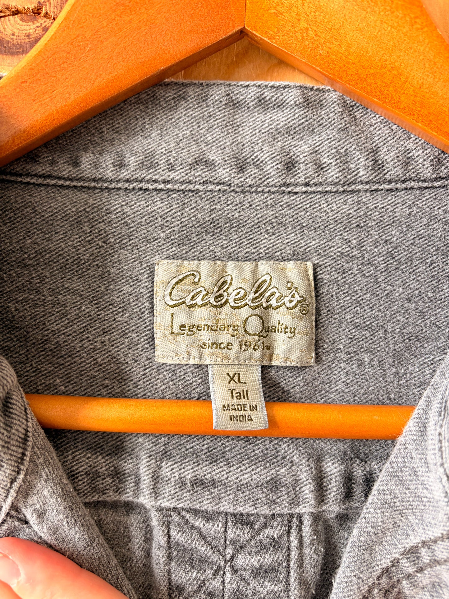 Grey Cabela's Button Up : XLT