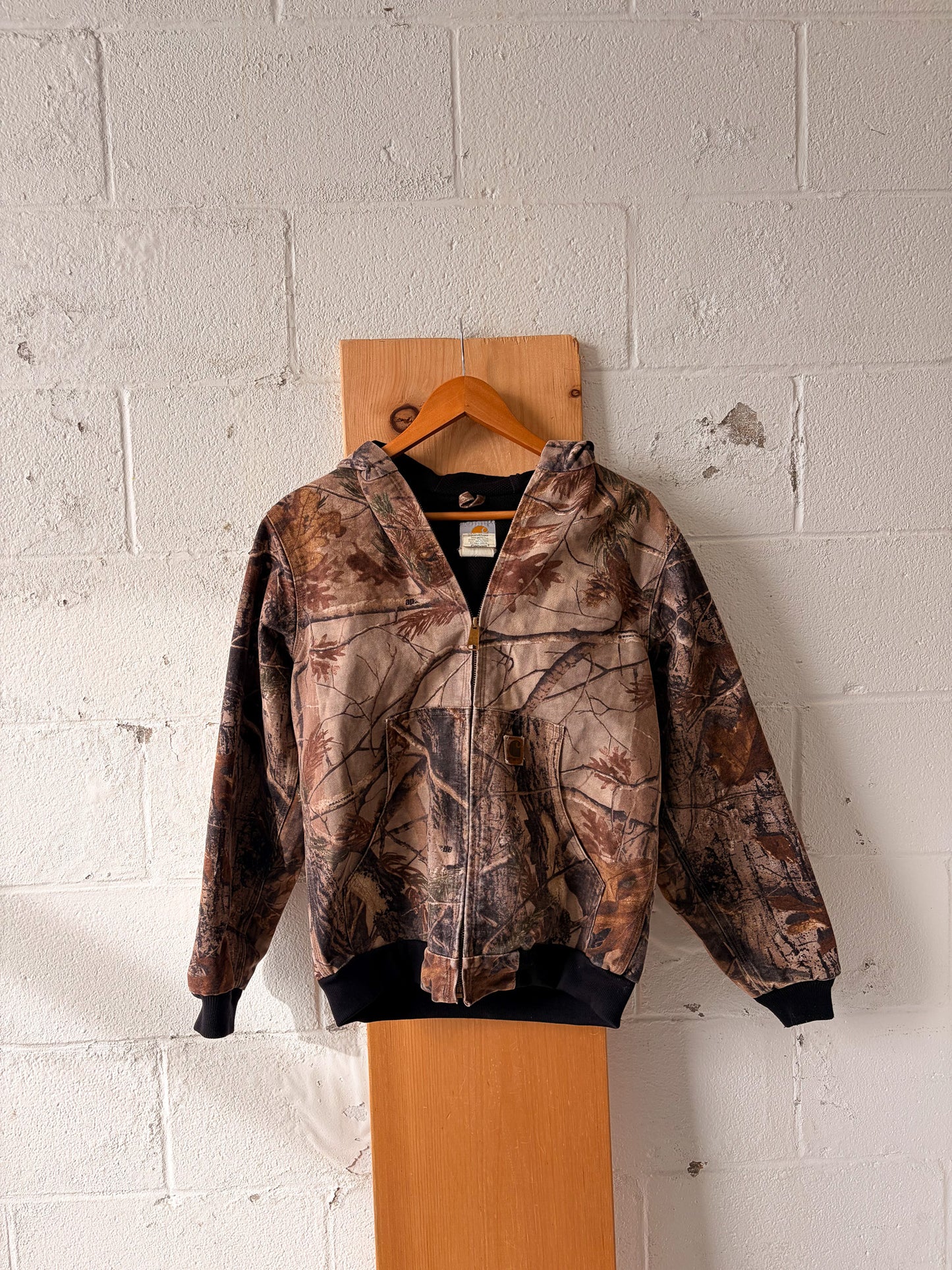 Camo Carhartt Jacket : Youth XL