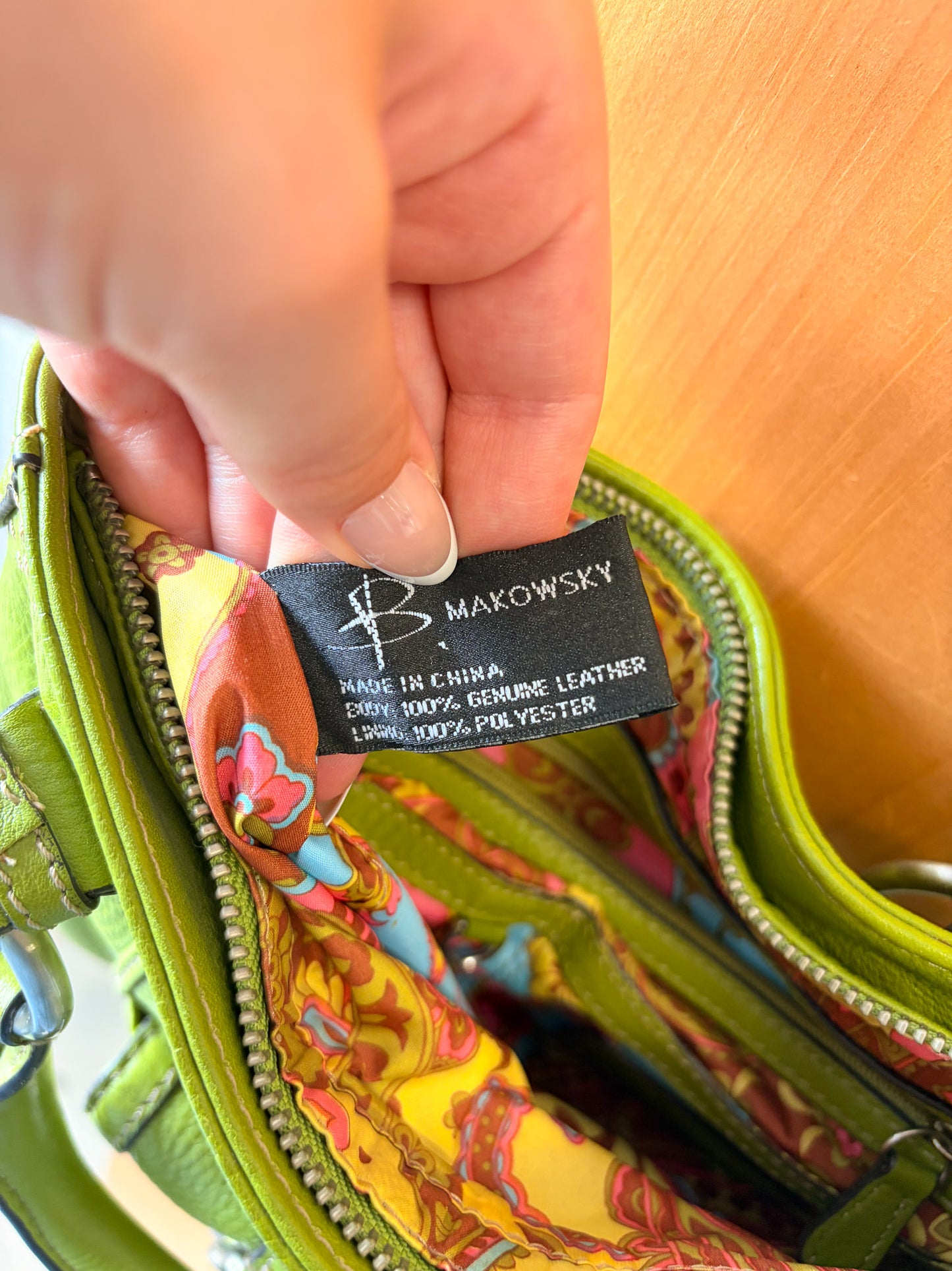 B. Makowsky Green Leather Purse