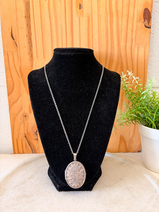 Vtg 925 Locket Necklace